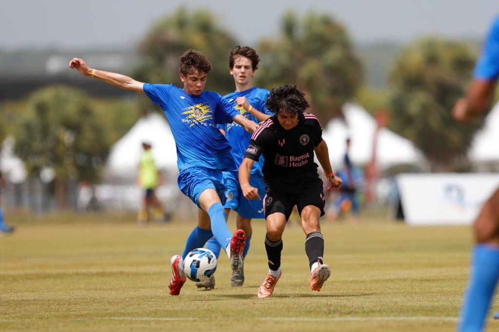 Arrancó la segunda edición del MICFootball Punta Cana en formato liguilla.