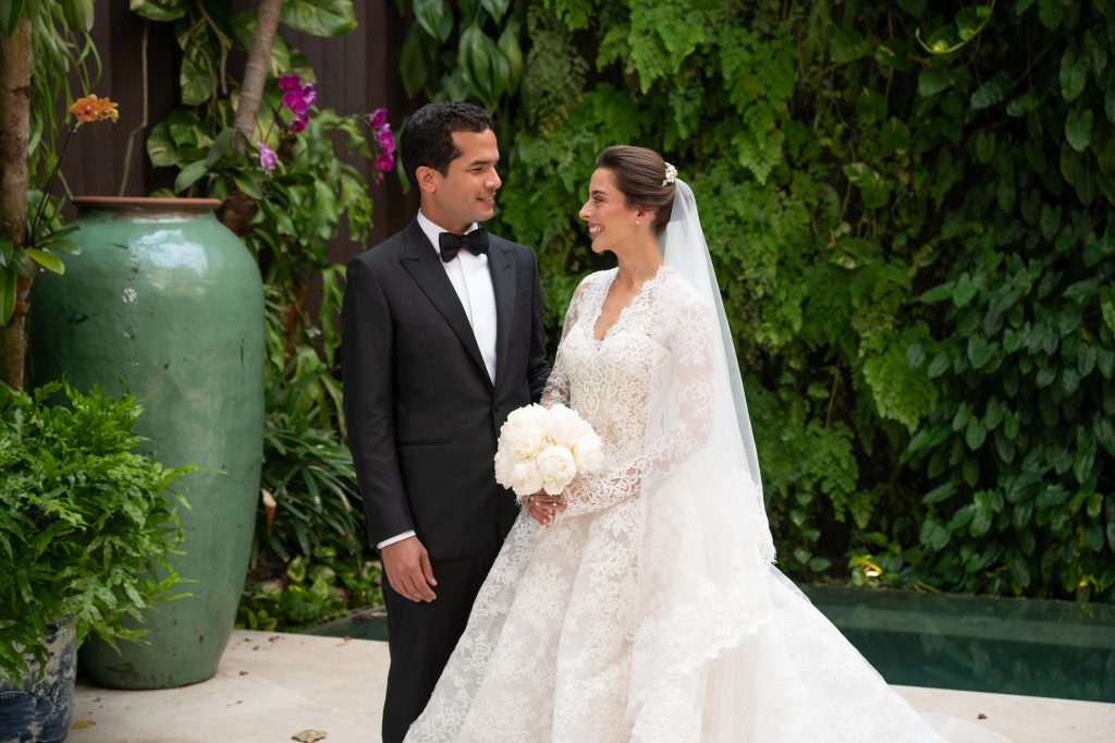 Omar Fernández y Alexia Rubio formalizan ante la Iglesia su matrimoni